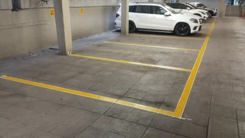 Private Parking Spot Close to Apartments and Shops