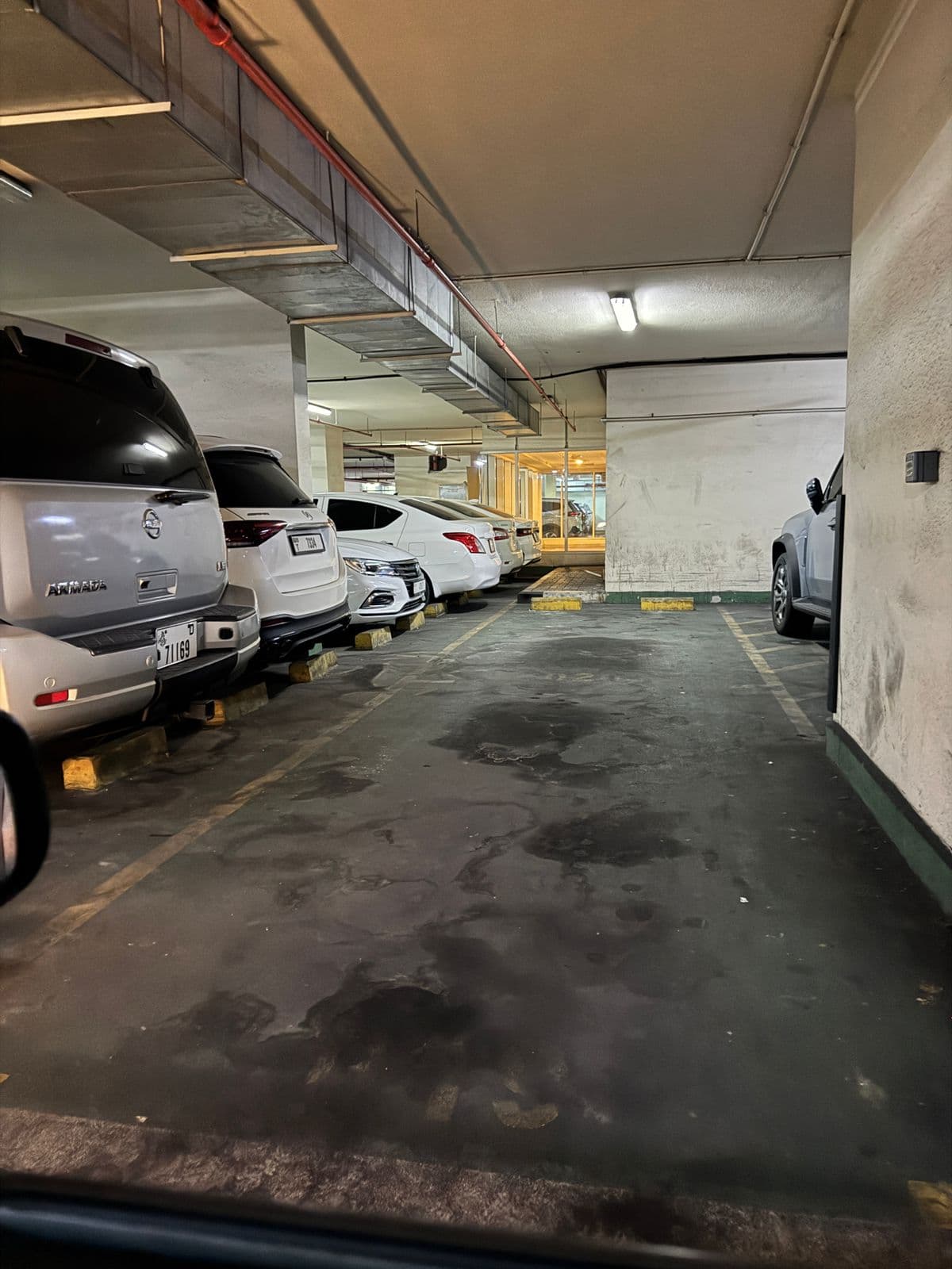 Basement parking 2 space (350 aed*2)