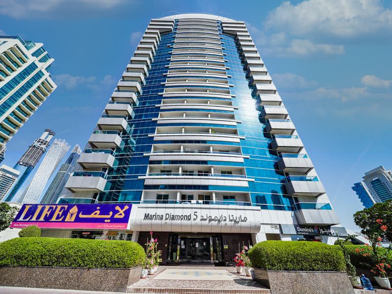 Parking in Marina Diamond 5, available now