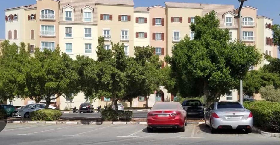 Hasssle-Free Parking Spot Rental – Contact Now