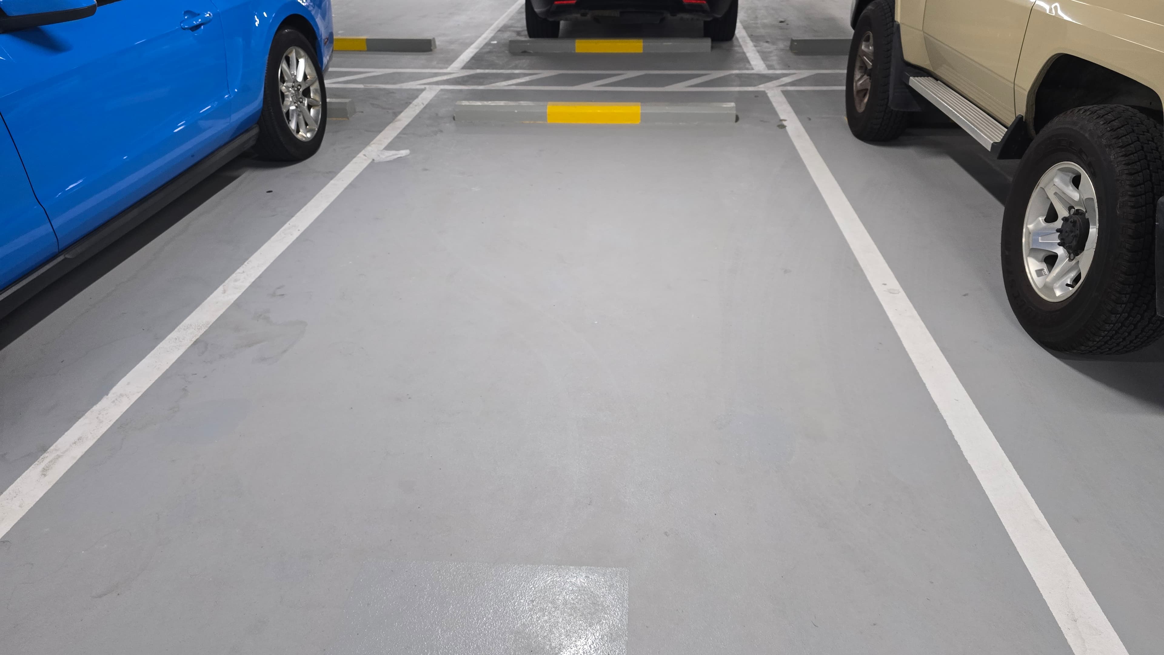 Spacious parking in Reem Island