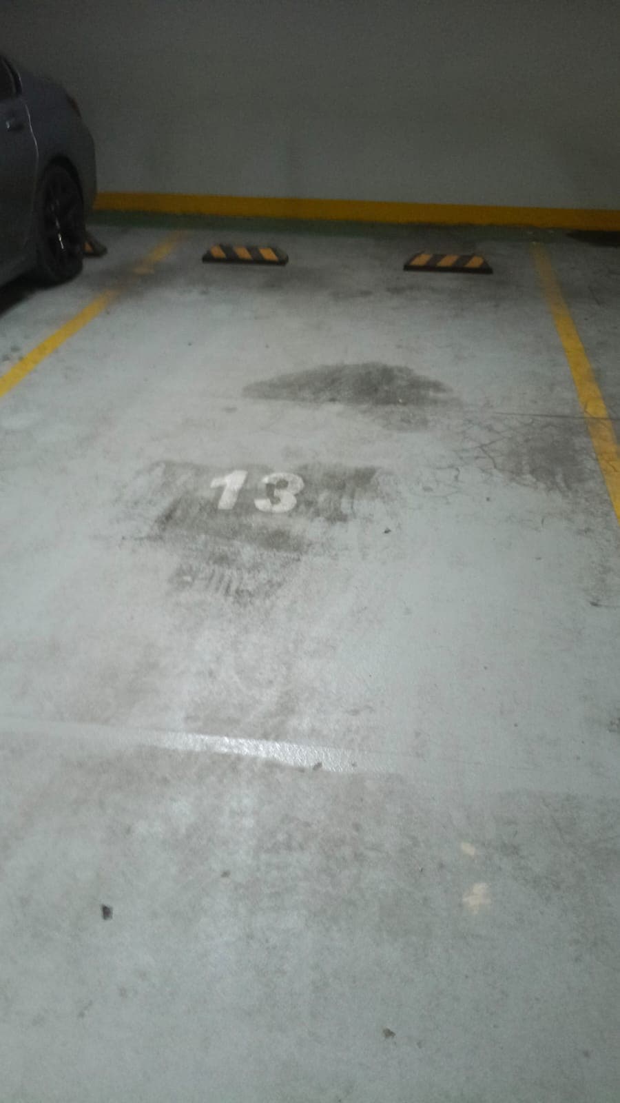 Covered Parking Space -Motor City