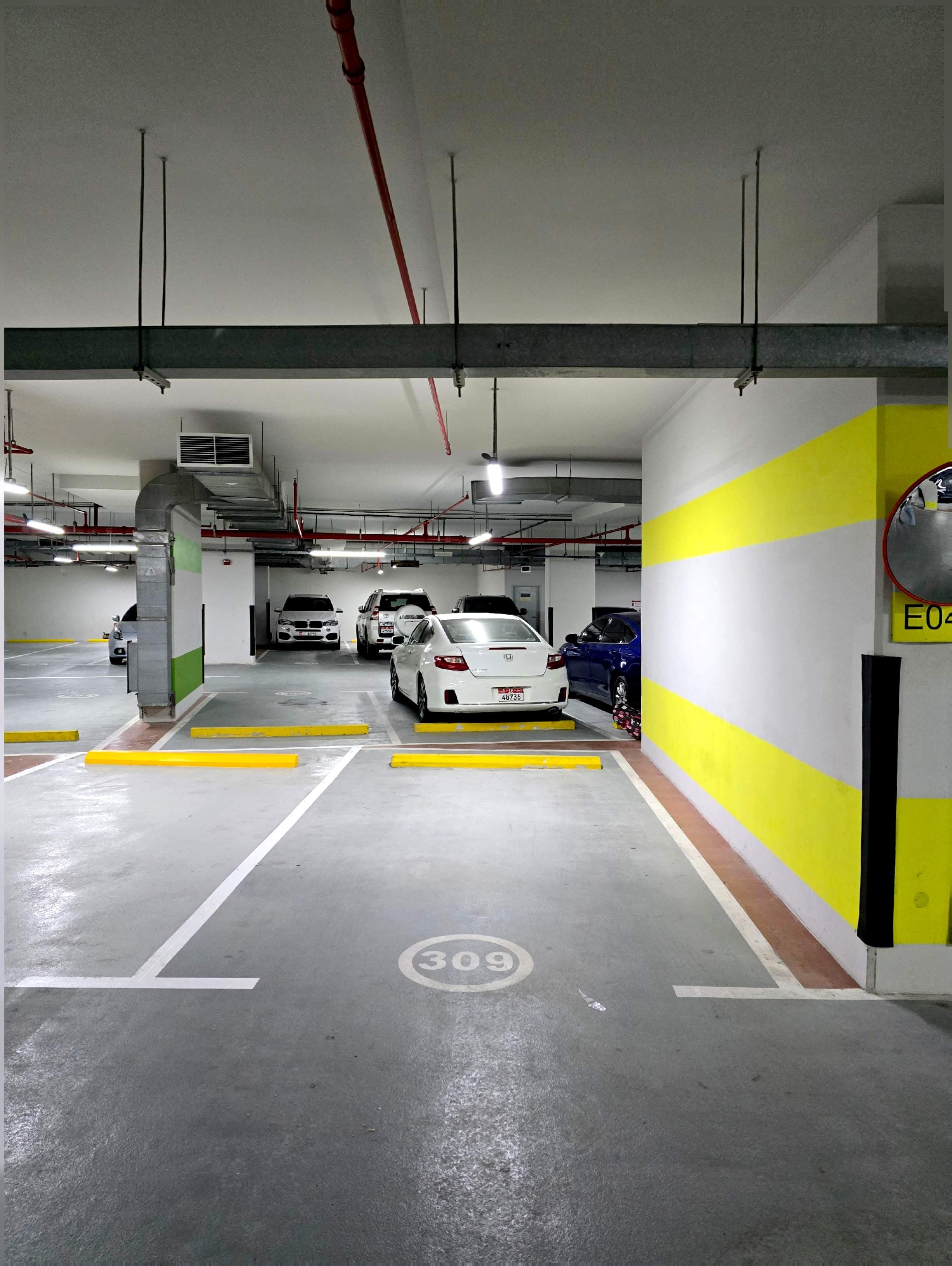 Parking spot available in B2 Gate Tower 1