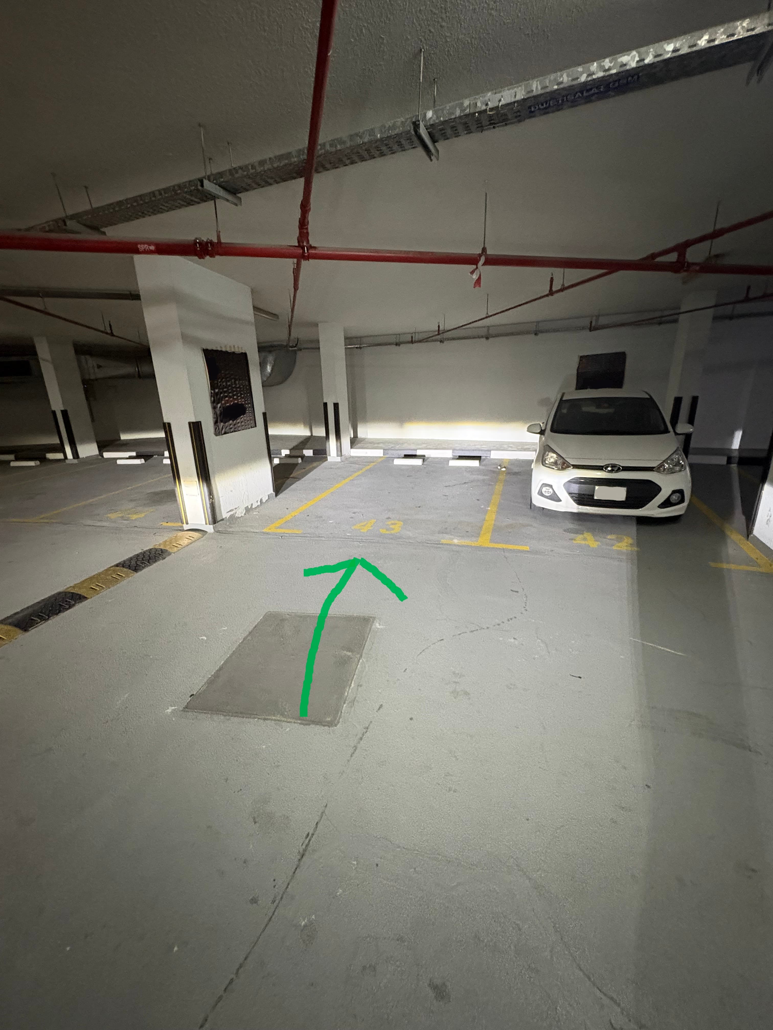 MOTOR CITY PARKING FOR RENT MONTHLY OR YEARLY 400 PER MONTH BASMENT