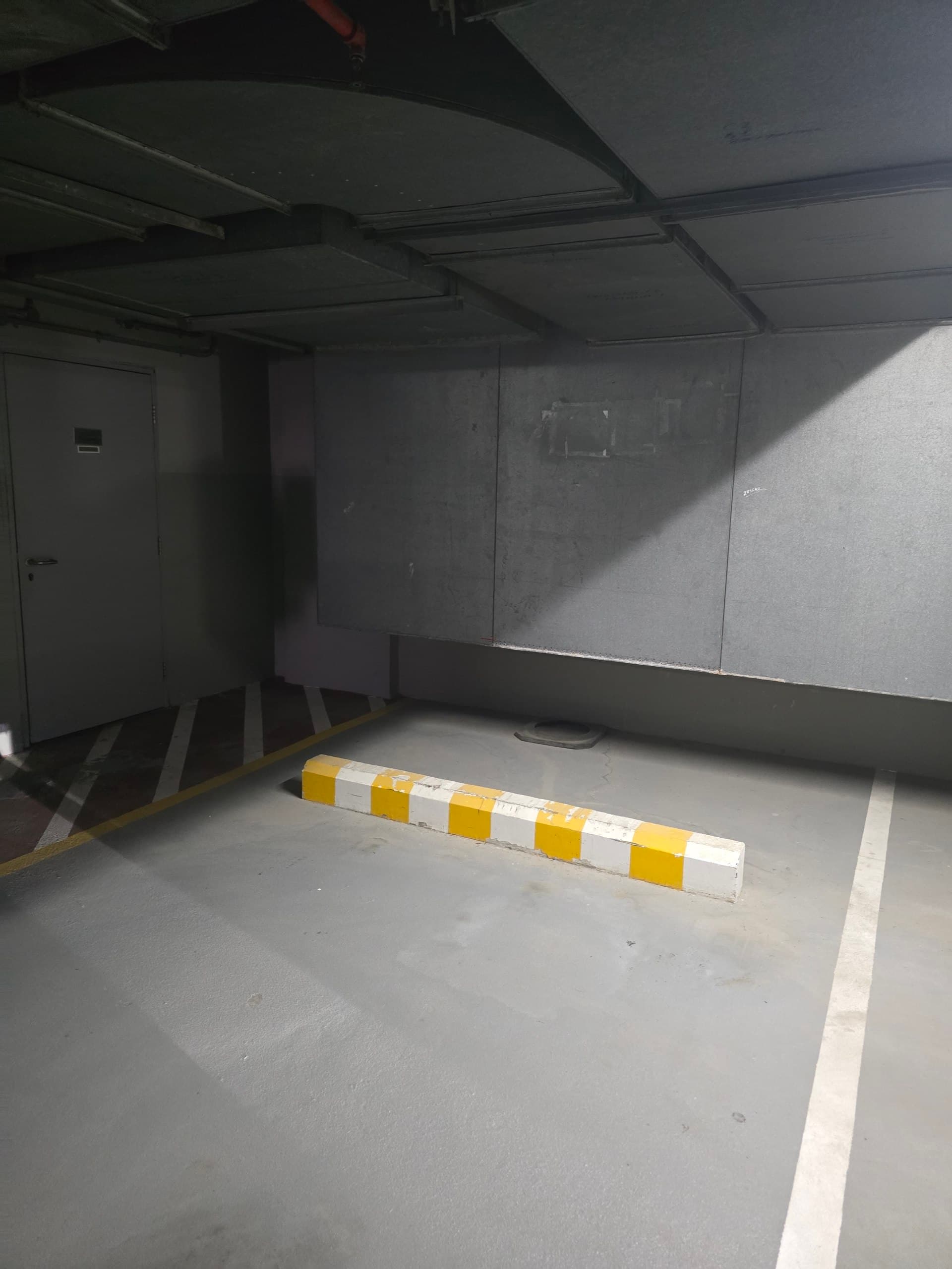 B1 Level parking in JLT, Cluster C