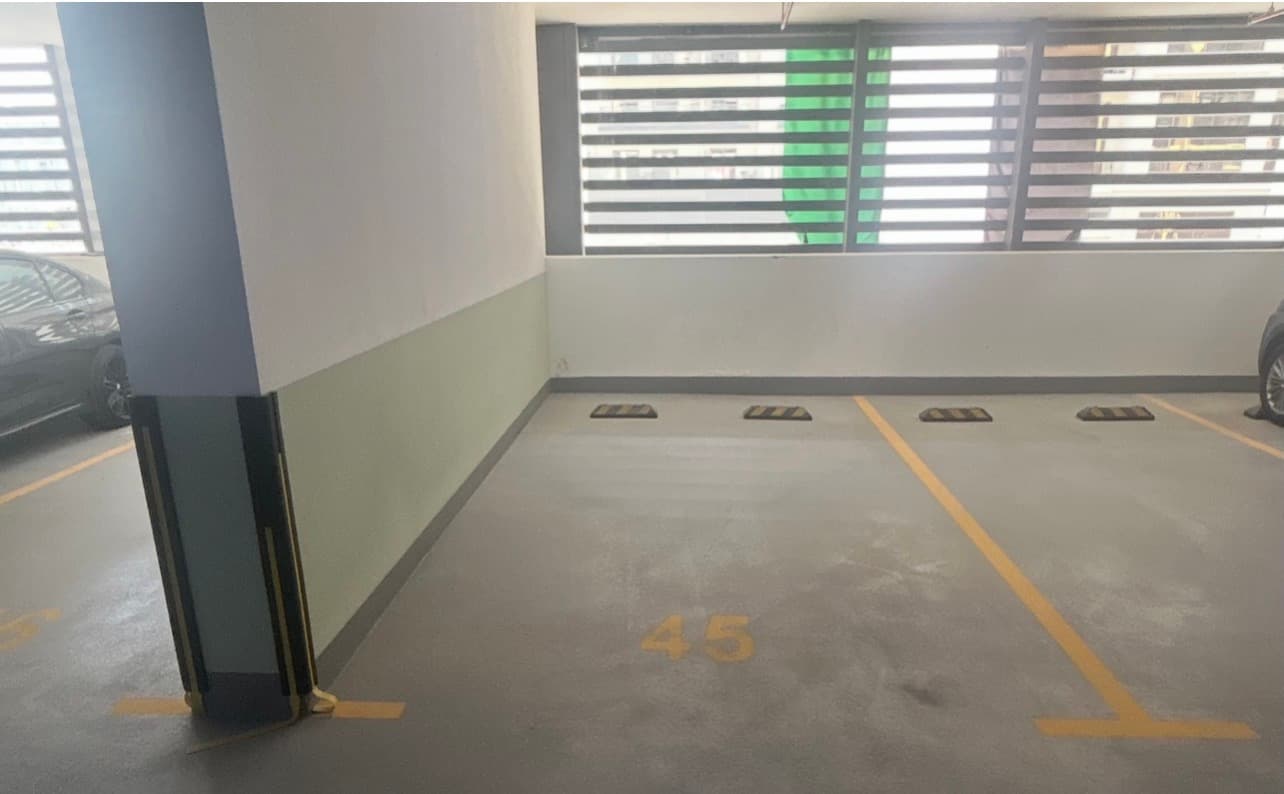 Covered parking Space JVC
